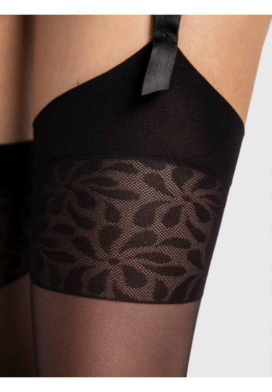 Very thin 8 den waist stockings with smooth lace